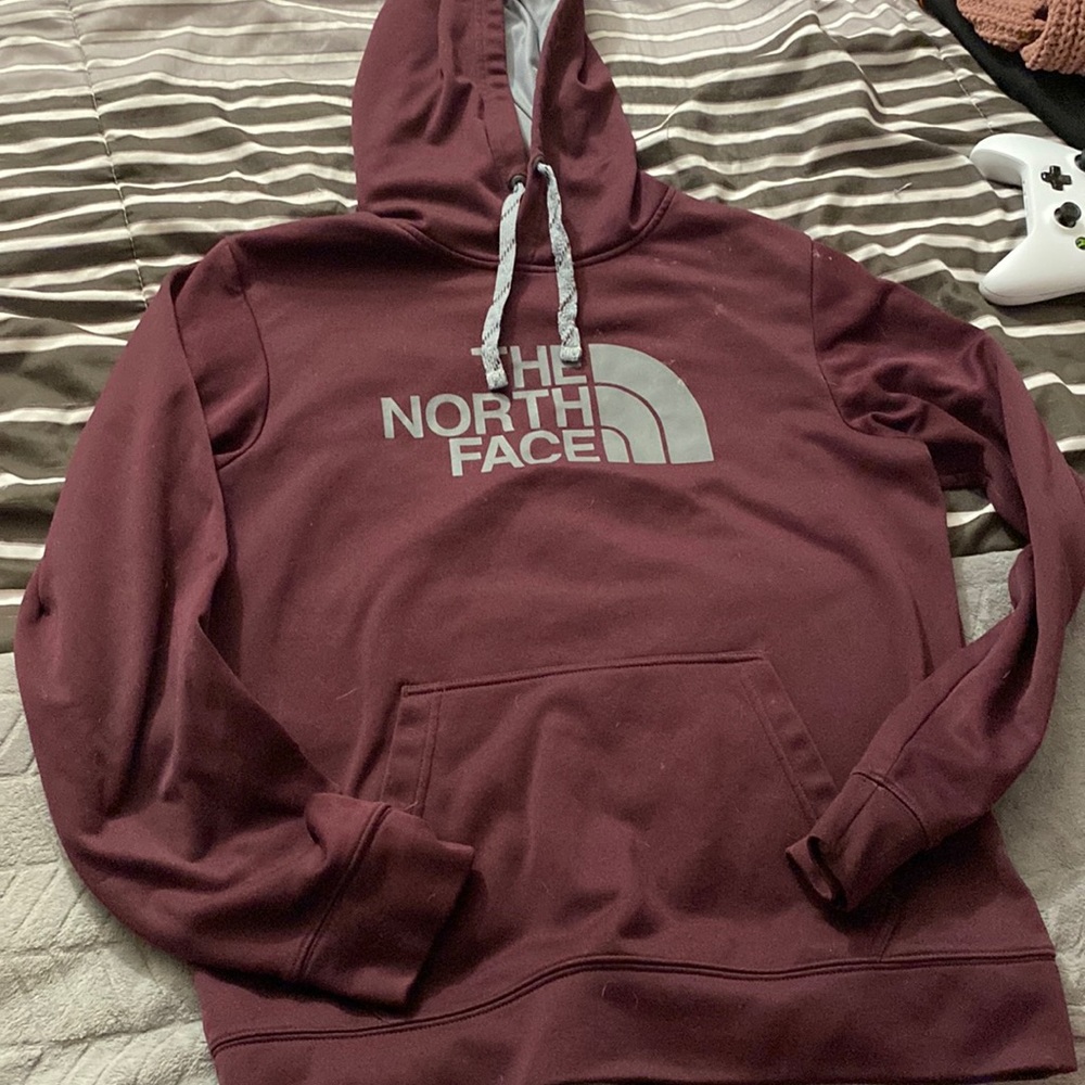 NORTH FACE HOODIE